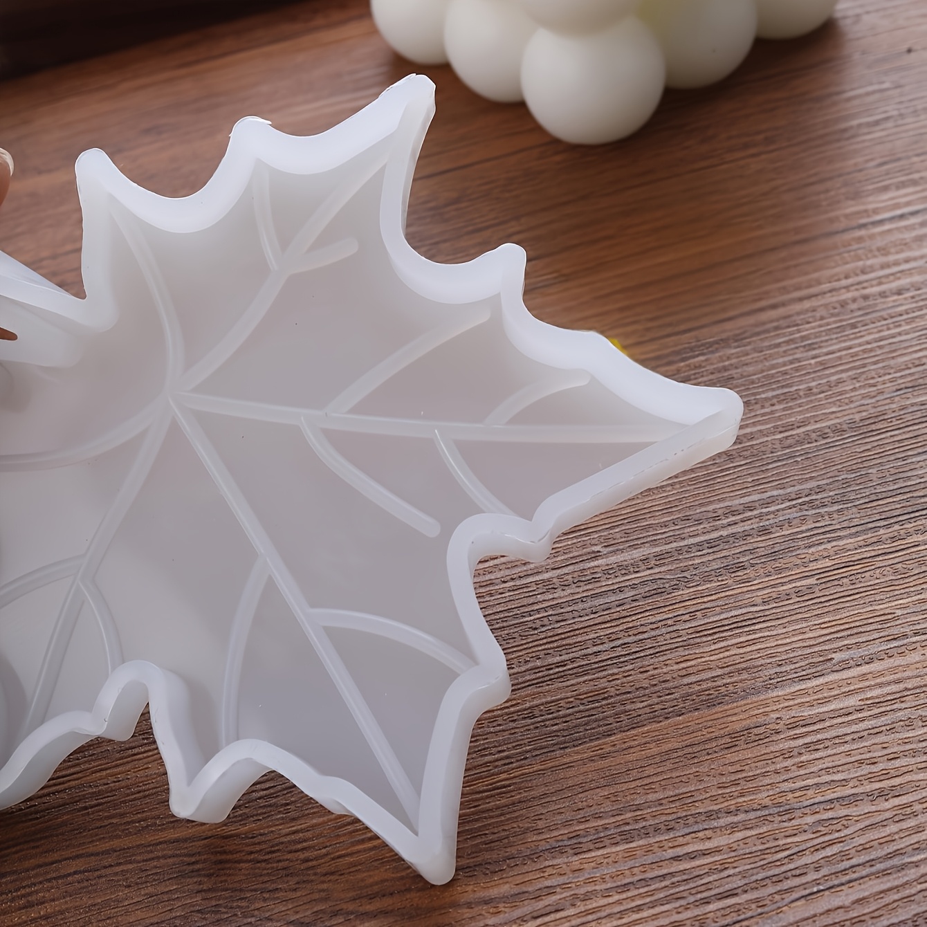 1PC Maple Leaf shaped Silicone - огляд і ціна Soap Making Designs