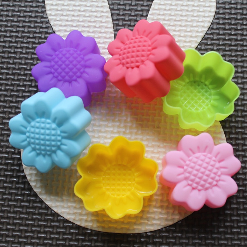 6 Pcs Set Non-Stick Flower Des - огляд і ціна Soap Making Designs